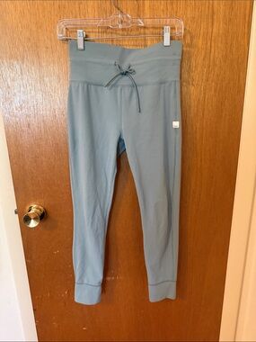 Vuori Girls Slate Blue Drawstring Active Leggings
